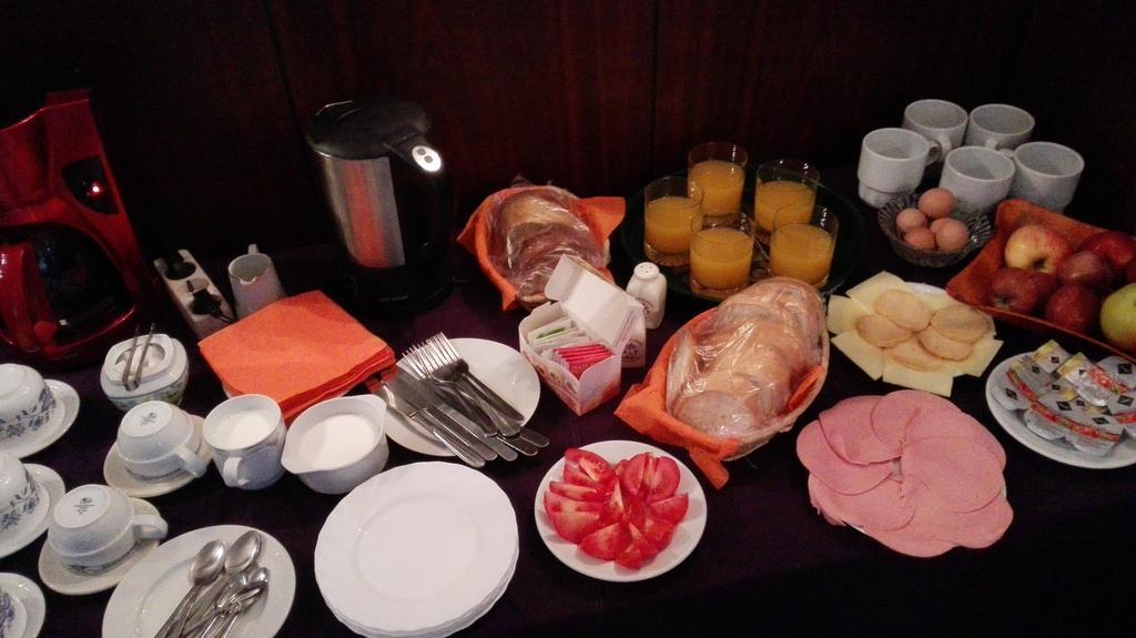 Peregrino Panzió Acomodação com café da manhã Budaörs Exterior foto