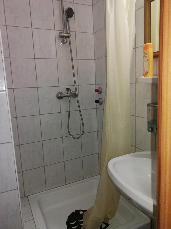 Peregrino Panzió Acomodação com café da manhã Budaörs Exterior foto