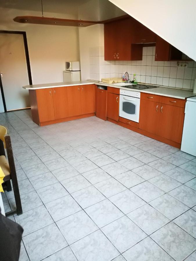 Peregrino Panzió Acomodação com café da manhã Budaörs Exterior foto