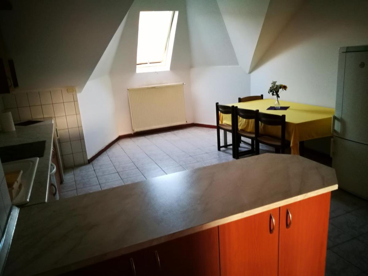 Peregrino Panzió Acomodação com café da manhã Budaörs Exterior foto