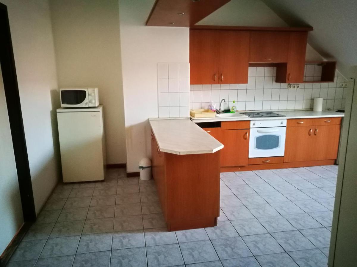 Peregrino Panzió Acomodação com café da manhã Budaörs Exterior foto